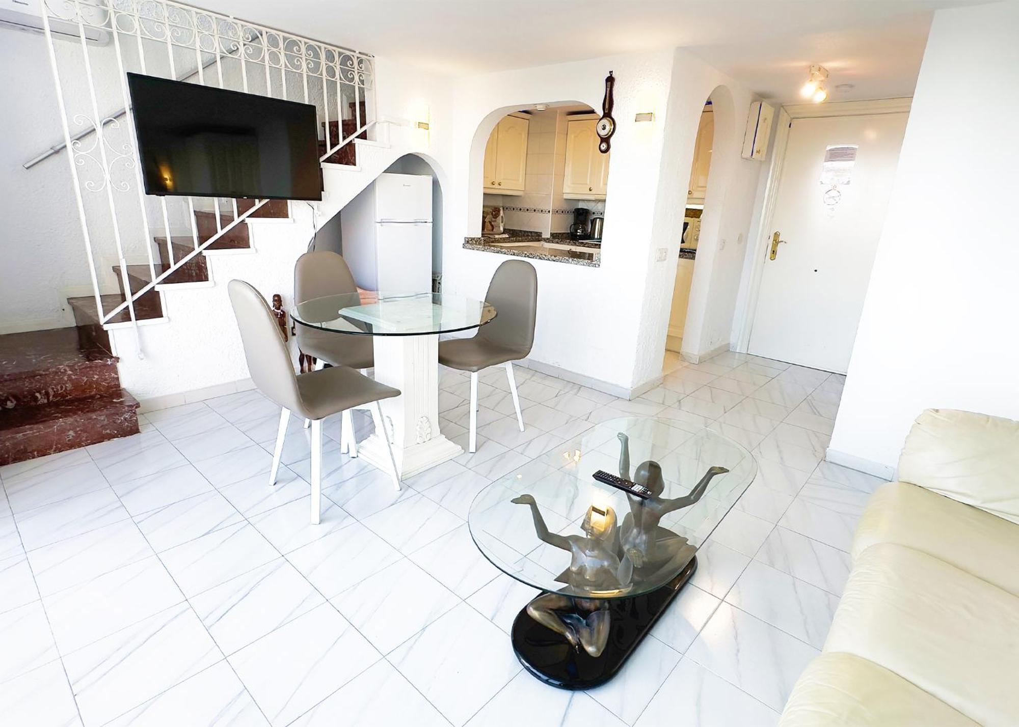 Lägenhet Skol 727 Lovely 2 Bedroom Duplex In Center